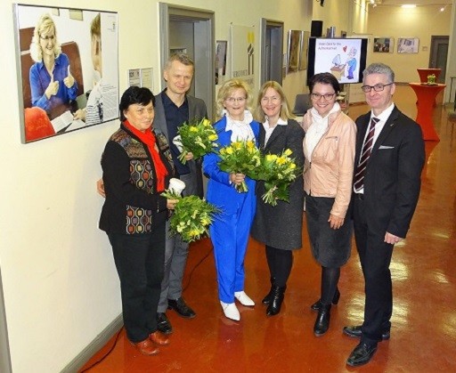 Fotoausstellung zu Ehren der Selbsthilfe im Ratshof Halle