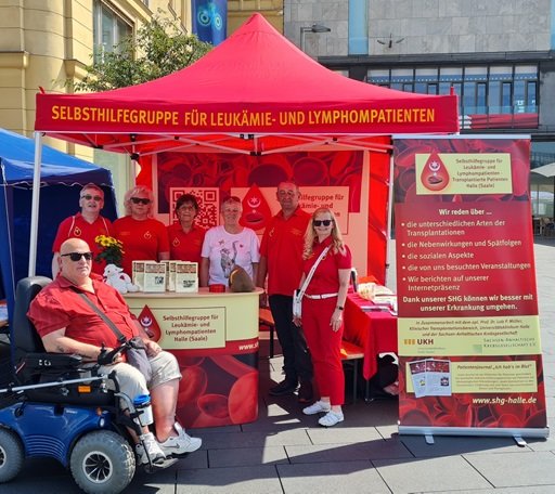 Frau Brederlow an unserem Stand