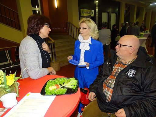 Frau Mund - Projektkoordinatorin EUTB Stadtinsel e.V., Simone & Uwe